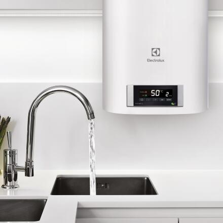 Водонагреватель Electrolux EWH 50 Formax DL Белый Прямоугольный Эмаль сухой тэн